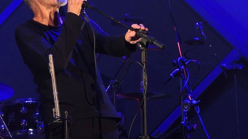 Cantor Ritchie fará turnê relembrando os hits de quatro décadas de carreira