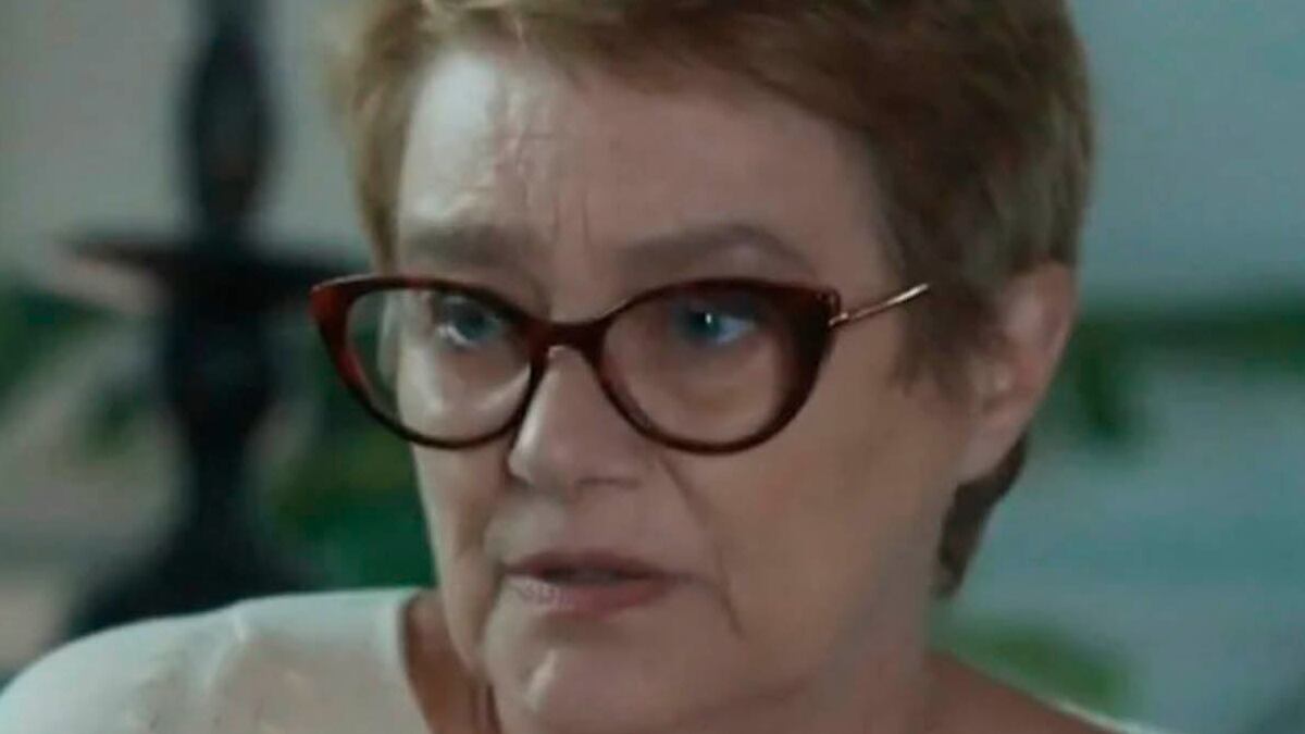 Pantanal: Mariana faz piada com a alimentação de Juma na tapera