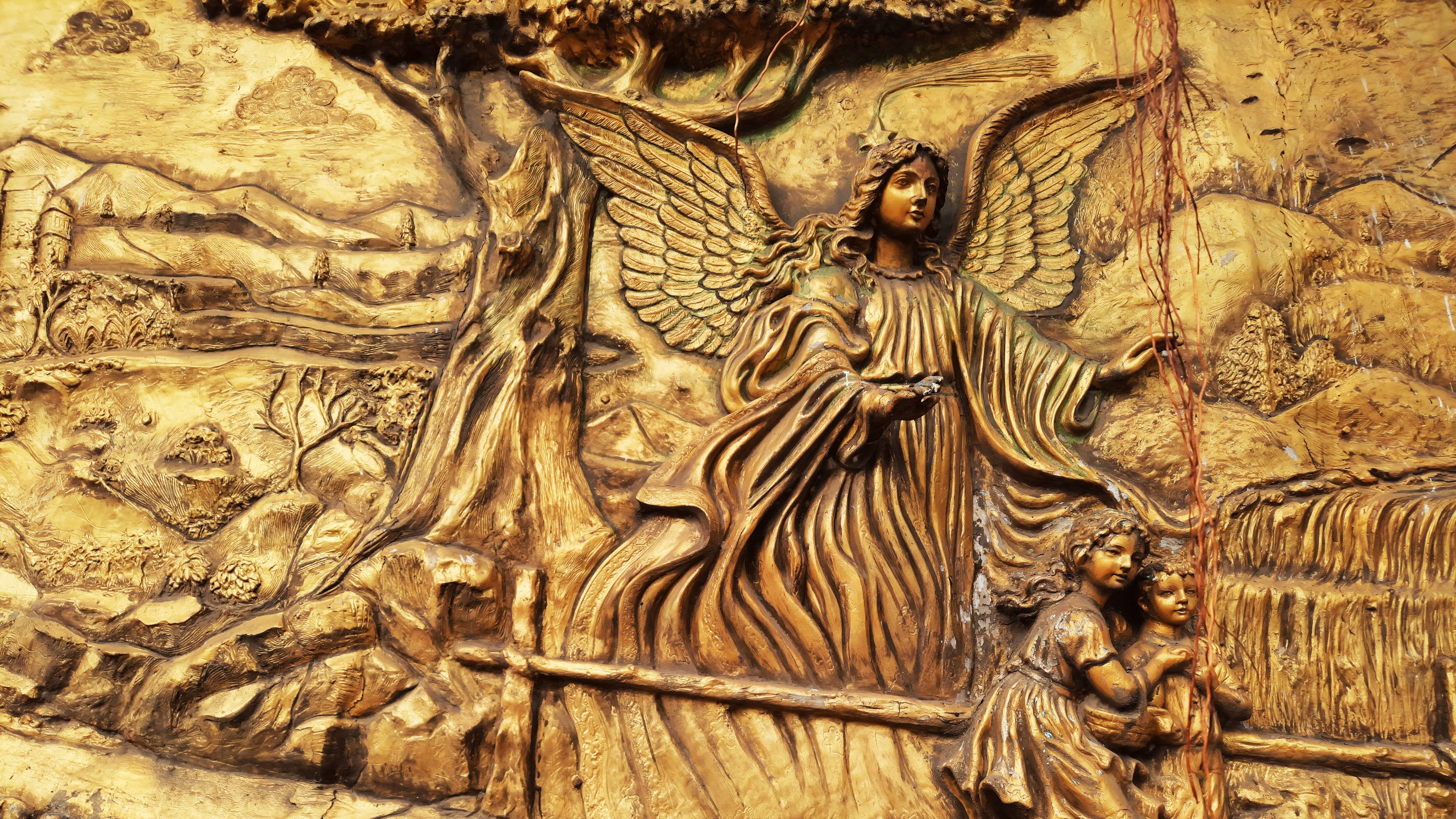 O anjo da guarda que traz proteção e sorte para cada signo