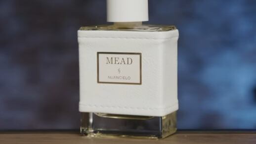 Frasco de perfume Mead, de Nuancielo