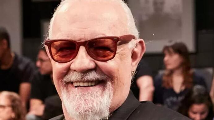 Ele lutava contra um câncer de próstata e estava internado desde o último dia 20.