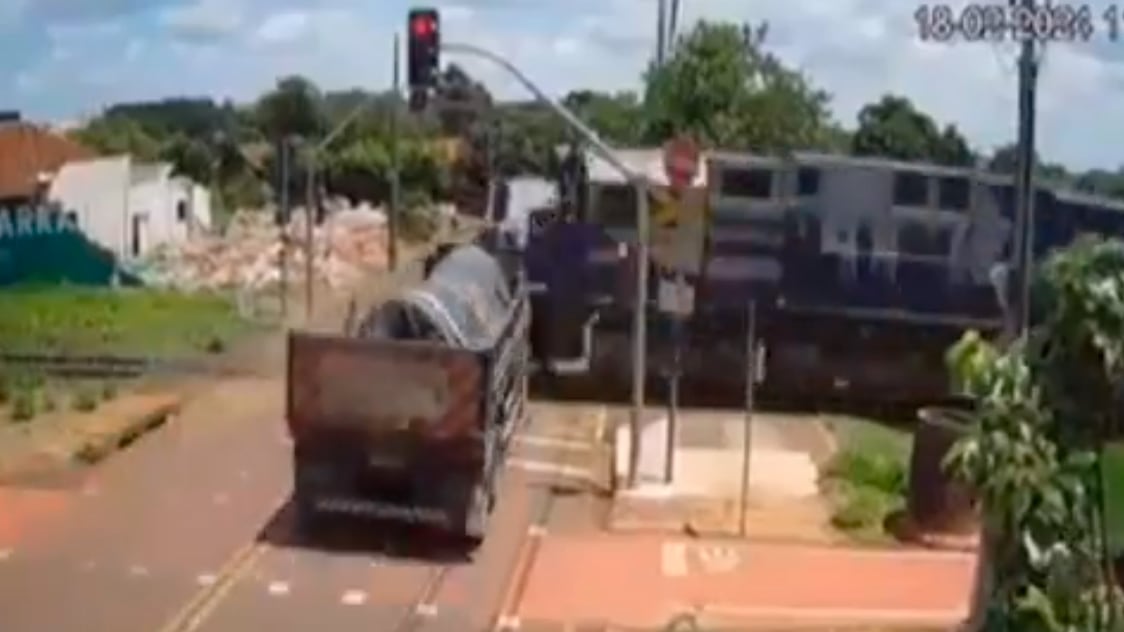 Choque de trem em Rolândia