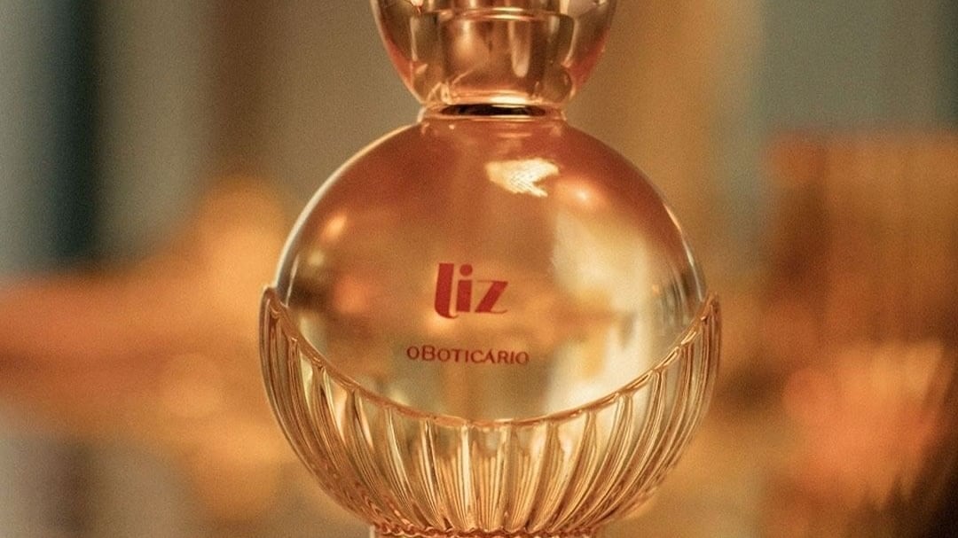 Frasco de perfume Liz de O Boticário