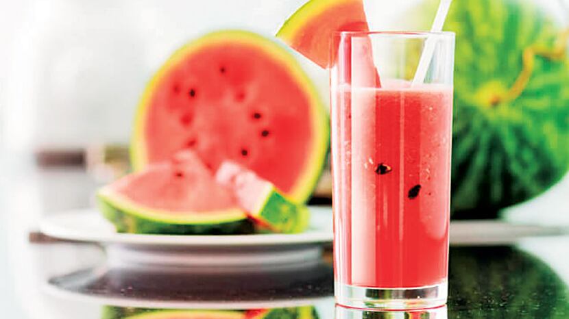 Com melancia e gengibre: bebida natural com 3 ingredientes que ajuda no emagrecimento