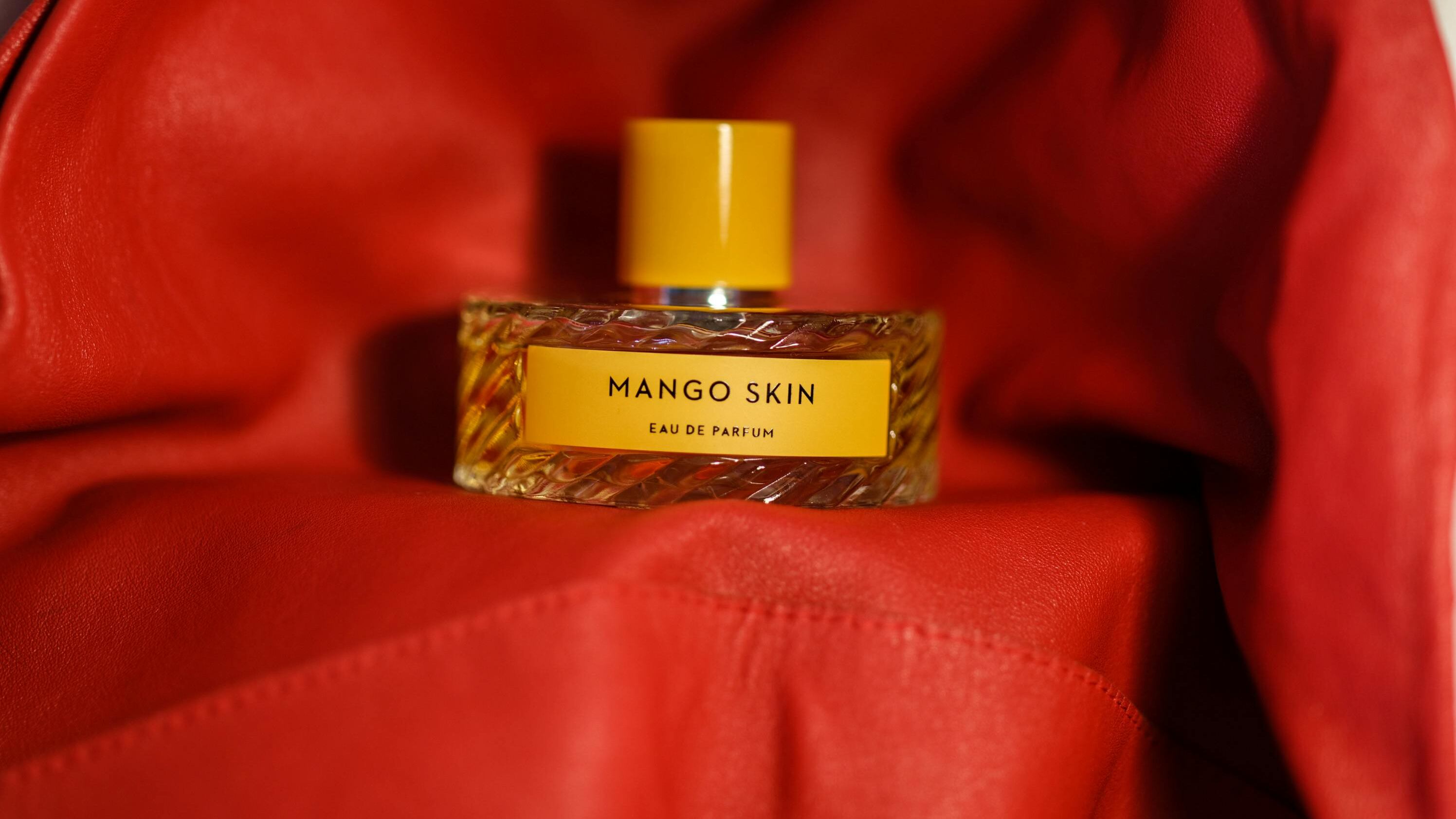 Frasco de perfume Mango Skin