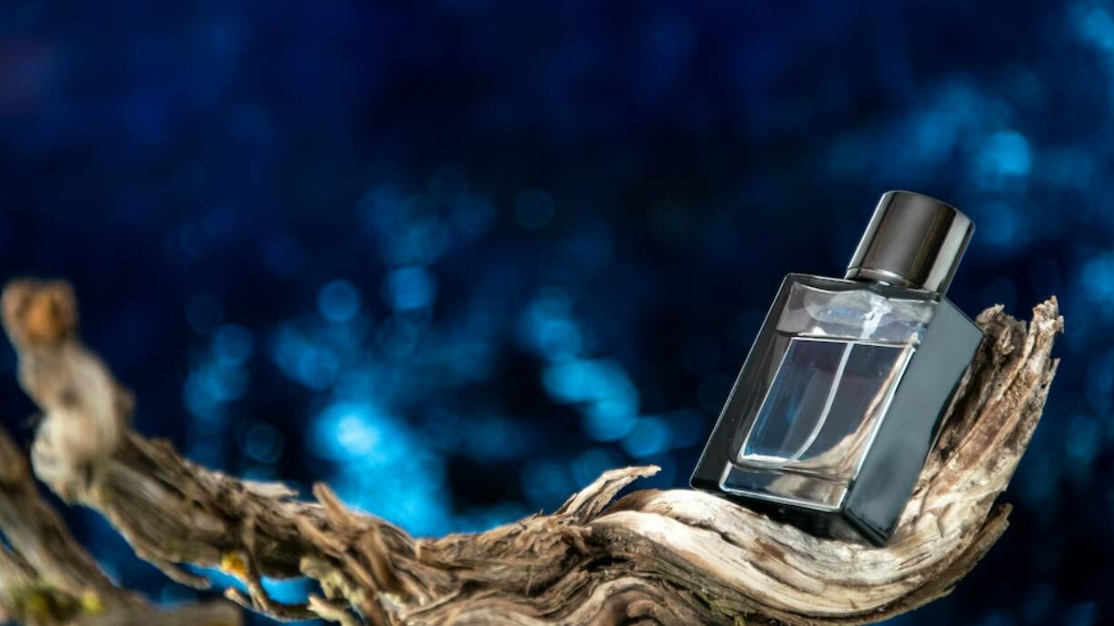 4 perfumes masculinos maravilhosos para MARCAR o ambiente e se destacar dos demais