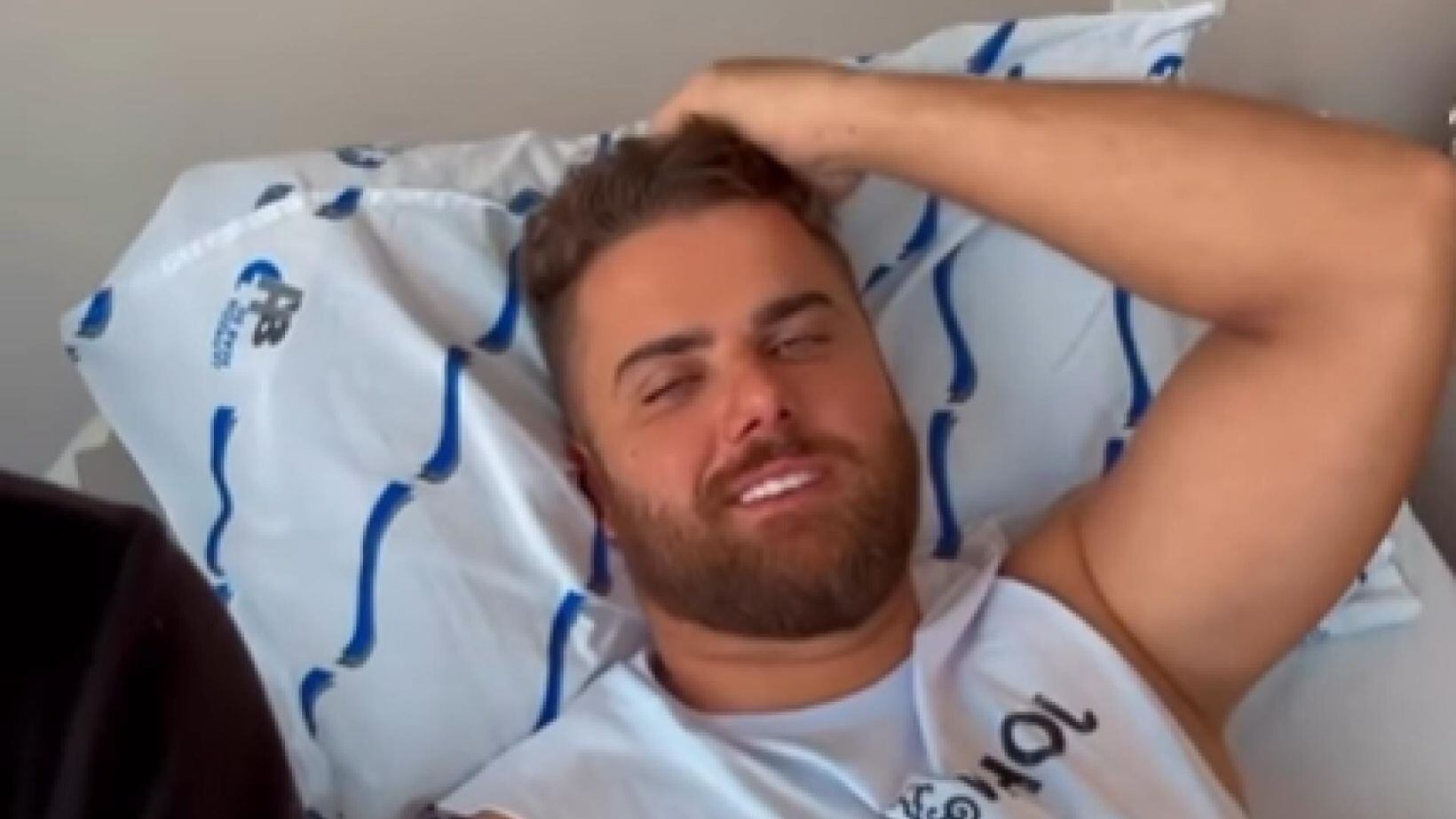 Em recuperação: Zé Neto, da dupla com Cristiano, aparece pela primeira vez na web