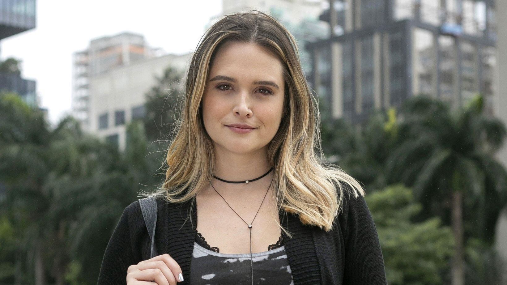 Família é Tudo: Juliana Paiva interpreta Electra na novela das 7