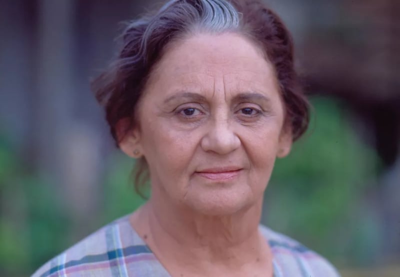 Mulheres de Areia: Laura Cardoso interpreta Isaura Araújo, mãe das gêmeas Ruth e Raquel