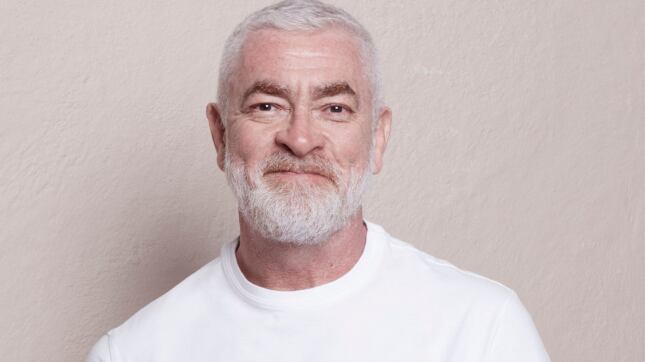 Chef envolvido em polêmicas assume papel de jurado no novo programa de Ana Maria Braga