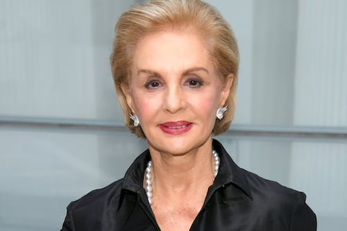 Tão elegante quanto ela? Conheça Olimpia Báez, neta de Carolina Herrera que dizem ser “sua herdeira”