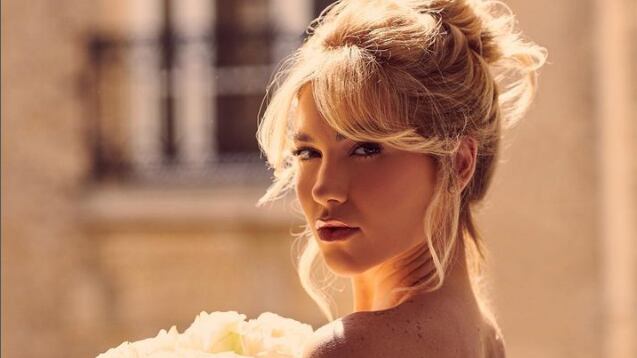 Virginia posou seminua em Paris
@virginia