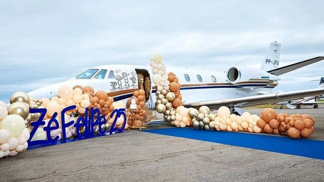 Zé Felipe ganhou jatinho de presente da esposa