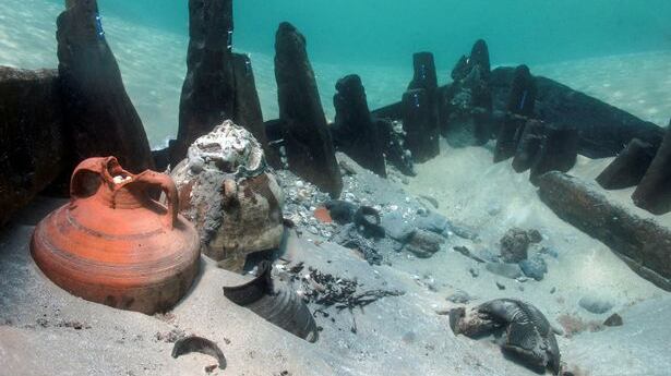 Navio levava temperos e molhos e provavelmente passava por todo o mediterrâneo