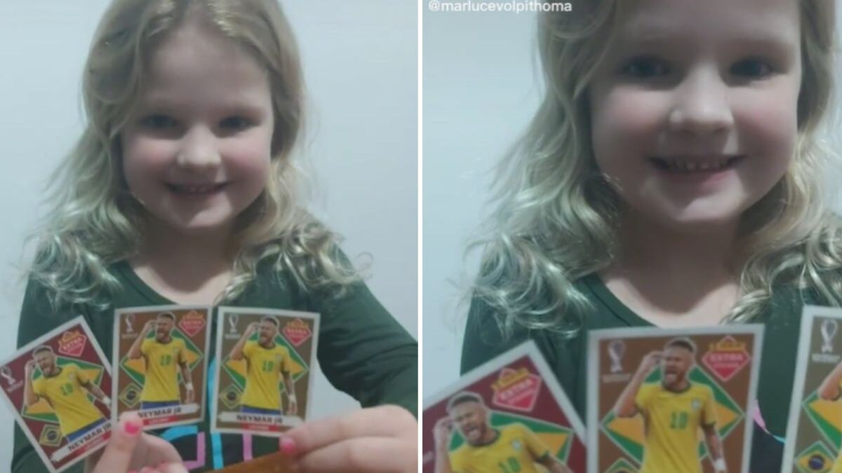 Pequena Laura acha três figurinhas raras de Neymar