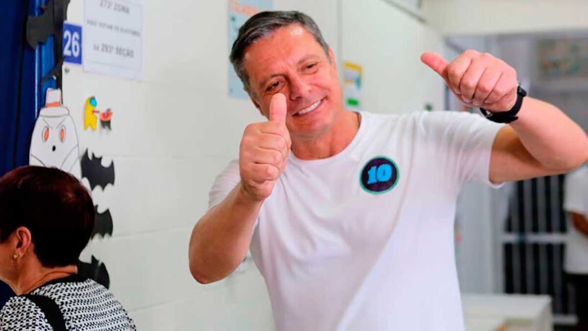 Rogério Santos é eleito para a Prefeitura de Santos