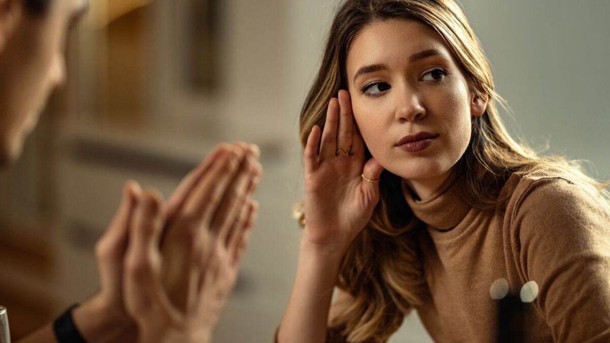 Algunas mujeres sufren en el amor porque solo atraen a hombres con pareja