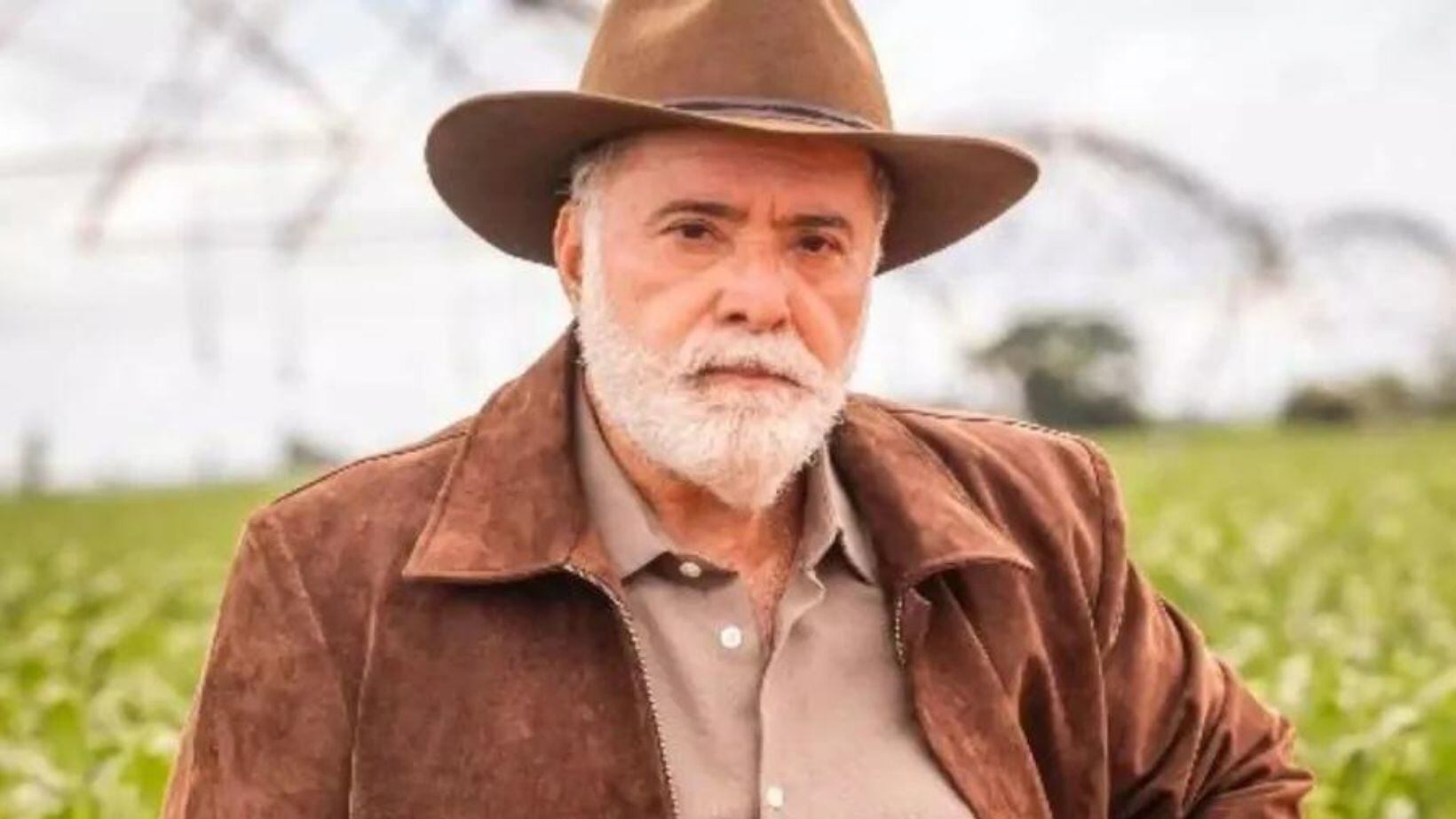 Após operação urgente no cérebro, Tony Ramos segue internado e estado de saúde permanece estável