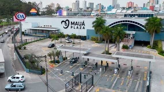 Homem coloca fogo em cinema de Mauá ao protestar contra Lady Gaga