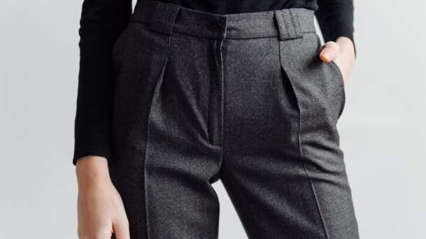 Calça de alfaiataria: como usar essa peça essencial com estilo e versatilidade