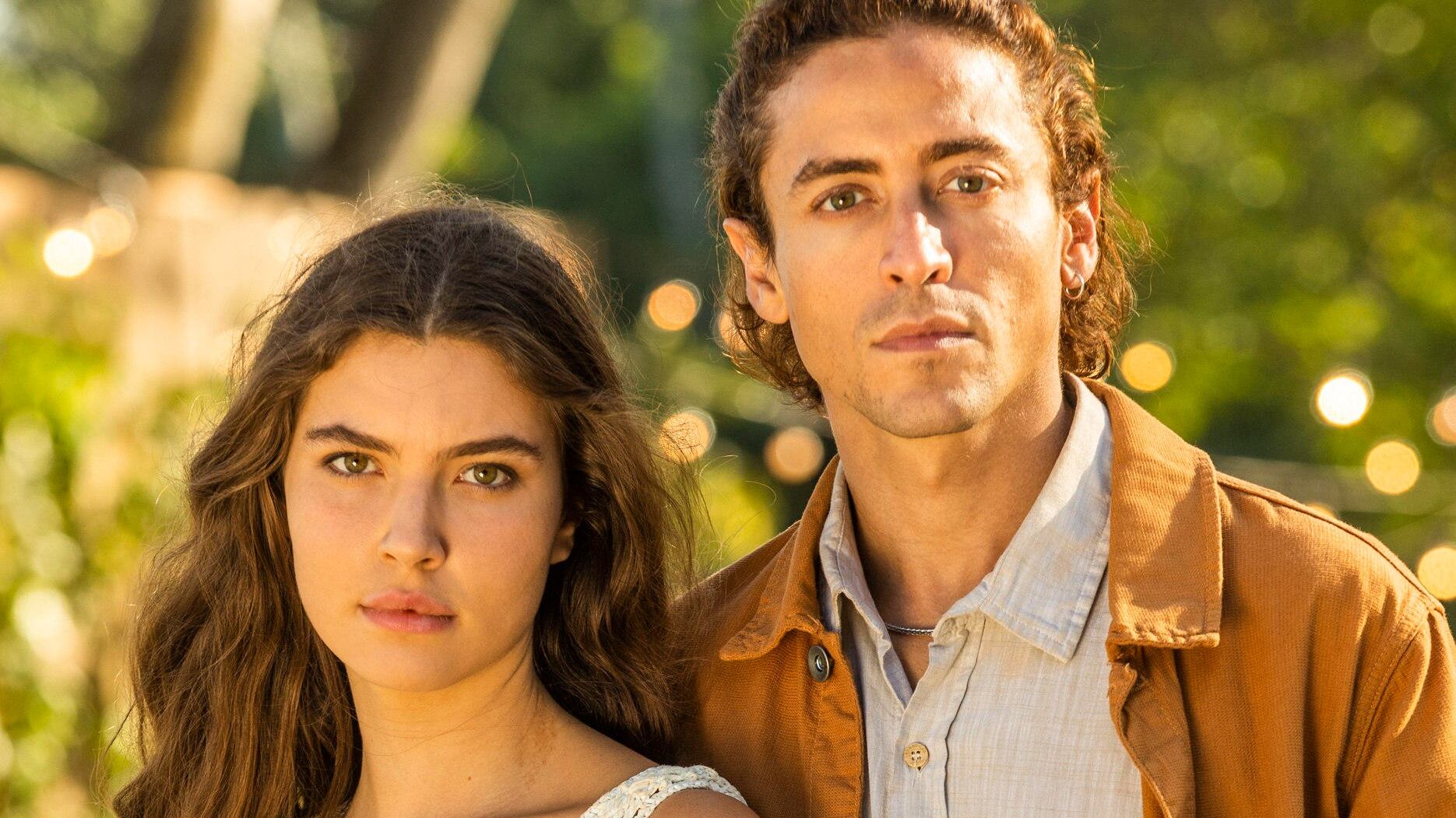 Em Pantanal, personagem de Alanis Guillen segue criando problema ao lado de Jove (Jesuíta Barbosa)