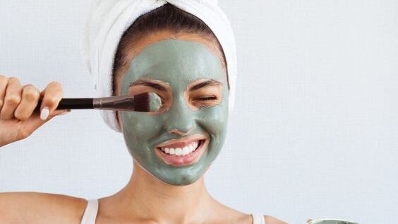 Máscaras caseiras para cada tipo de pele.