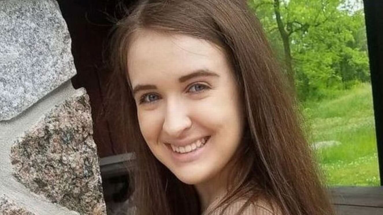 Depois do ataque, Payton conseguiu se arrastar para uma estrada próxima e foi socorrida por um ciclista que passava pelo local.