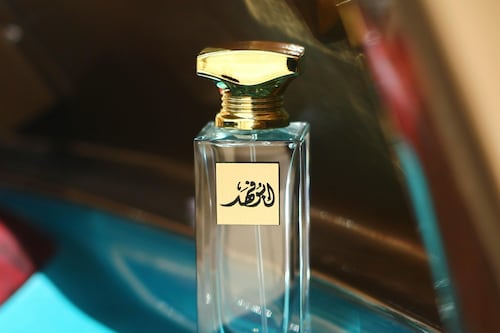 4 perfumes femininos árabes para usar no primeiro dia de estágio