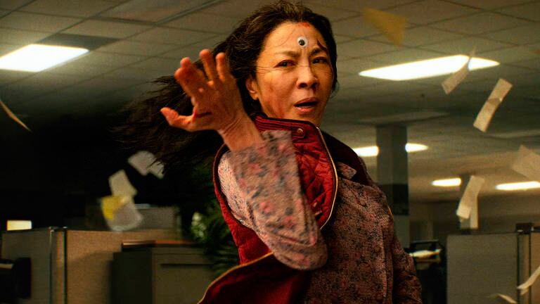 Cena de "Tudo em Todo Lugar ao mesmo Tempo"