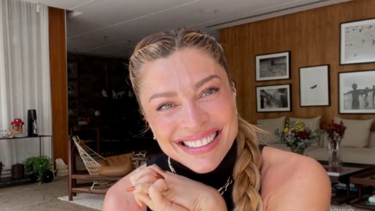 No "Encontro", Grazi Massafera fala de Débora, sua personagem em "Travessia"