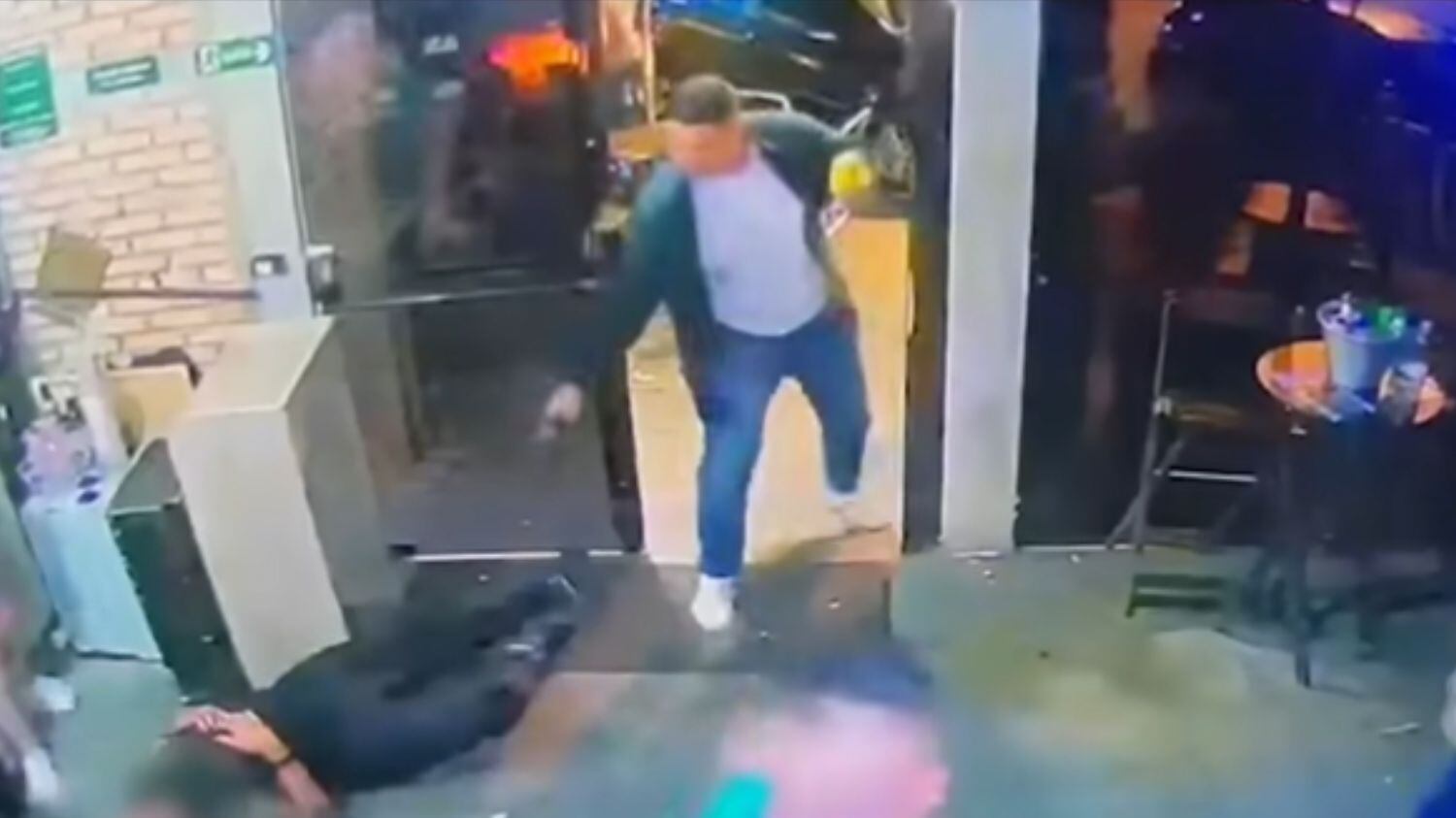 Autor e colega foram presos