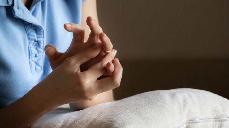 Simpatia que vai te ajudar a esquecer seu ex o mais rápido possível