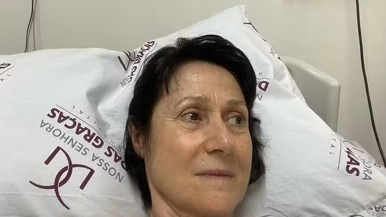 Zezé Polessa sofre intoxicação após consumir feijoada vegana e cancela espetáculo teatral