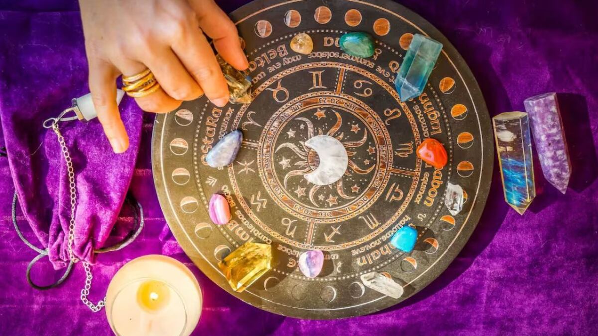Prepárate para recibir el 2025: la piedra que debes tener para atraer la suerte según tu signo