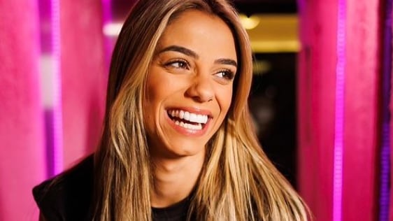 Ex-BBB Key Alves viajar para Salvador e faz ensaio para o OnlyFans