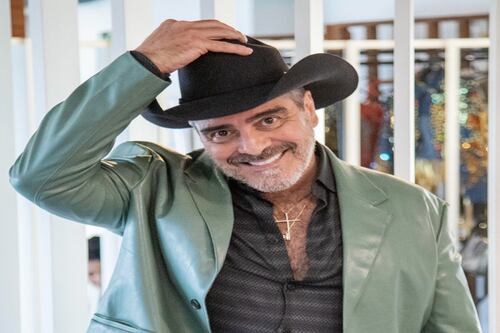 O ator Junno Andrade, marido de Xuxa Meneghel, trocou a Globo pela Record