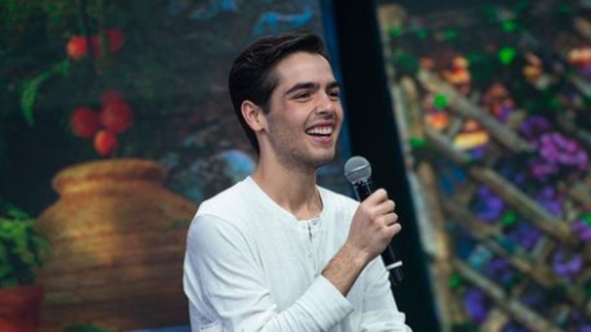 Comentário de cantora deixa filho de Fautão constrangido