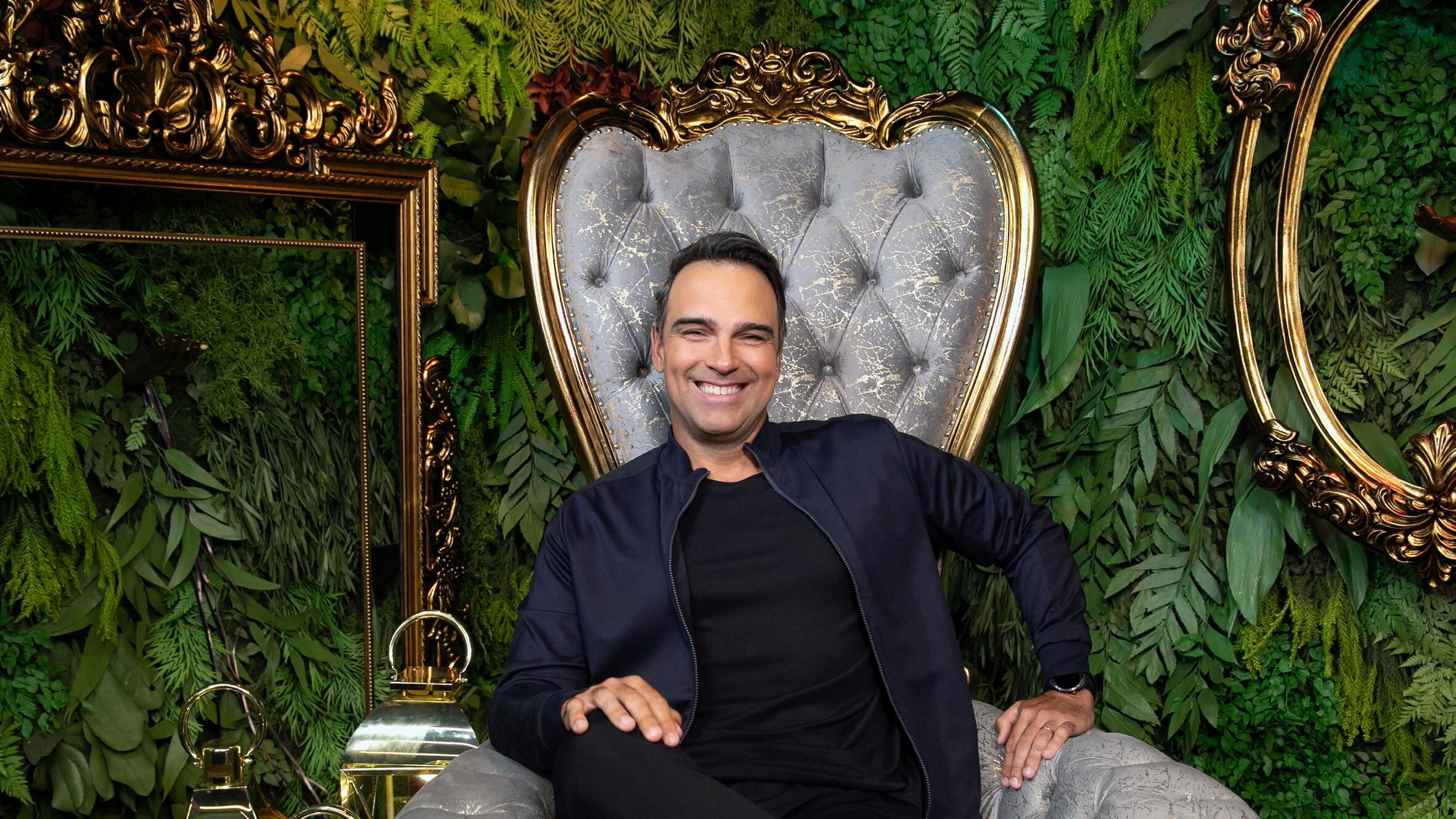 BBB 24: Tadeu Schmidt entra na casa e fala sobre a nova temporada na Globo