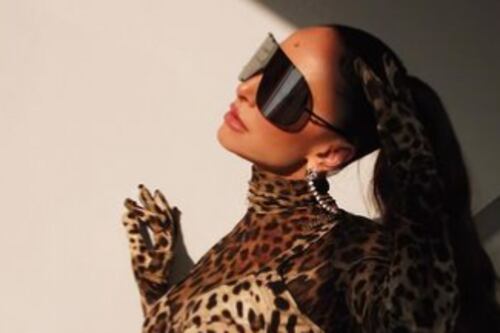 Sabrina Sato dá detalhes de look que usou no Lollapalooza; confira