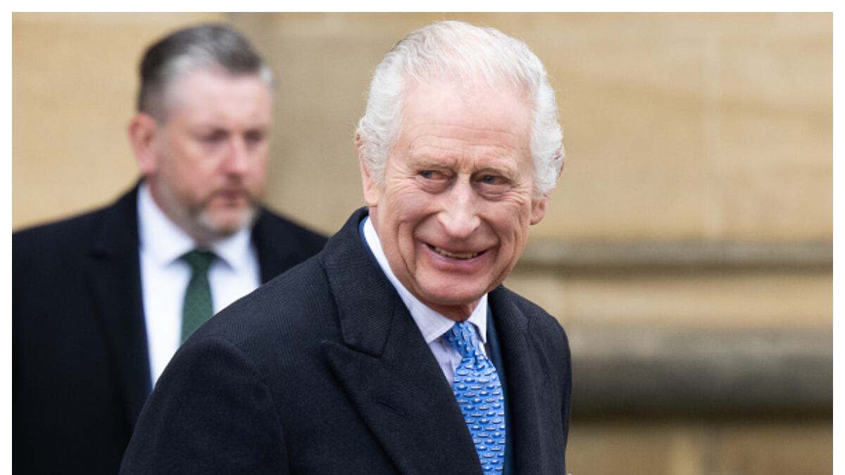 Carlos reaparece y experto en lenguaje corporal revela detalle clave en la sonrisa del rey