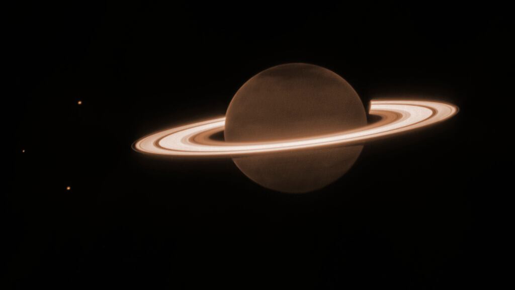 Saturno