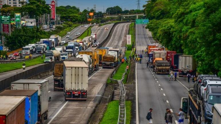 Eles não aceitam a vitória de Lula