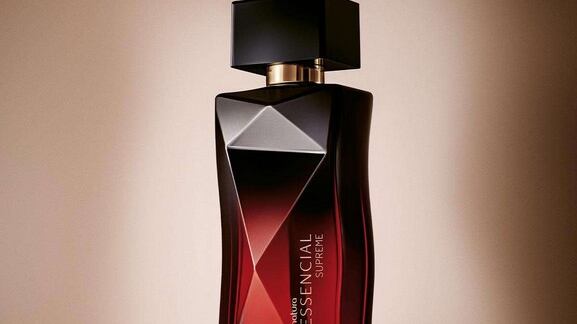 Frasco de perfume Natura Essencial