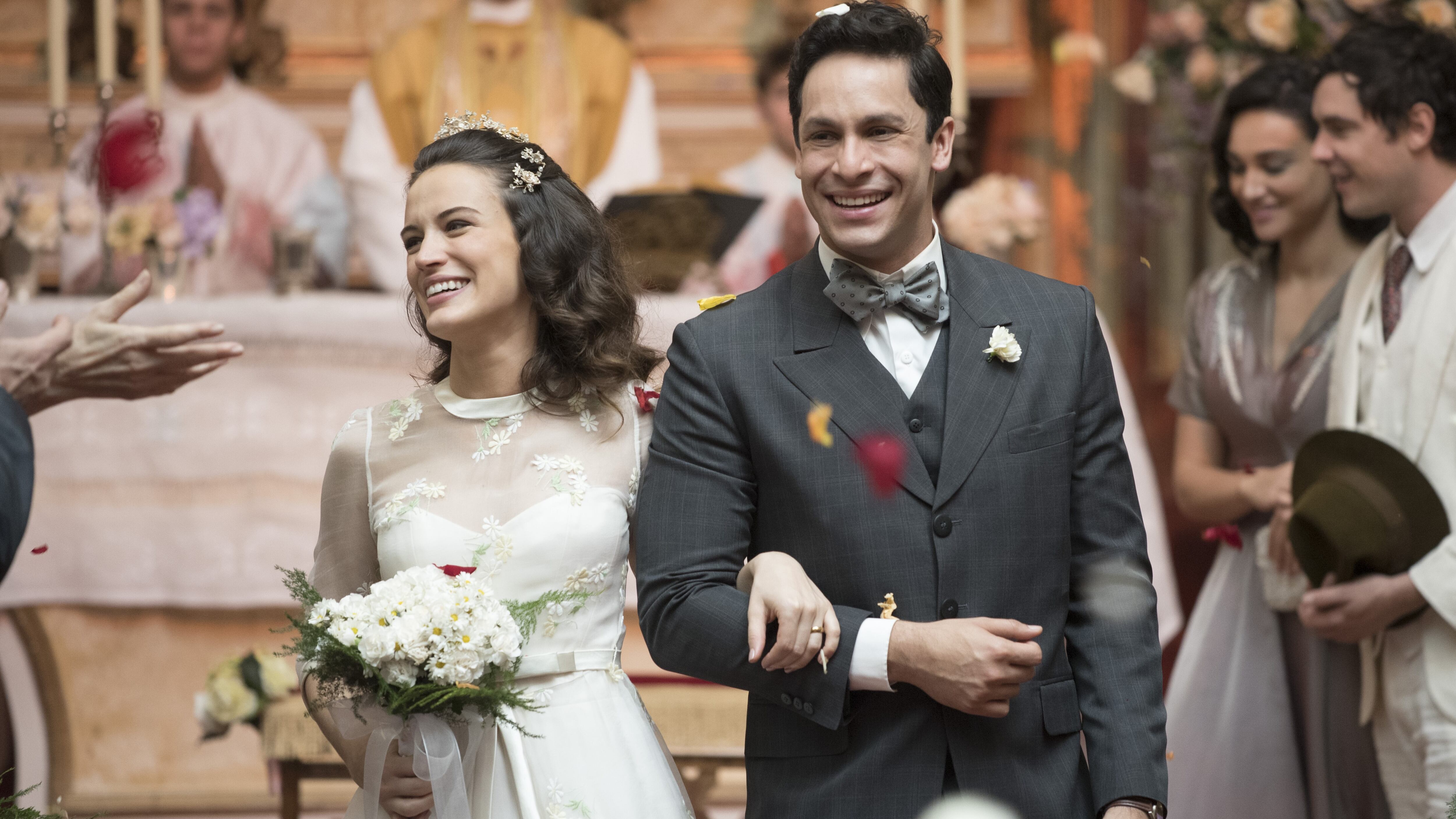 Maria (Bianca Bin) e Celso (Rainer Cadete) estão separados na continuação de Êta Mundo Bom!