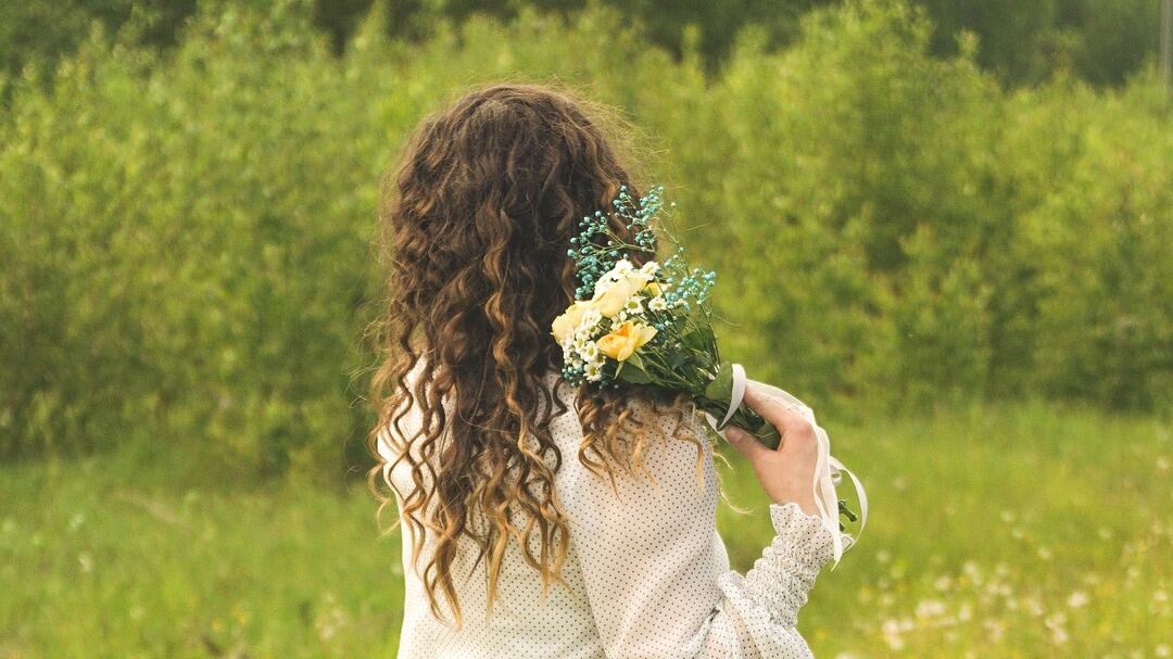 Cabelo cacheado da noiva