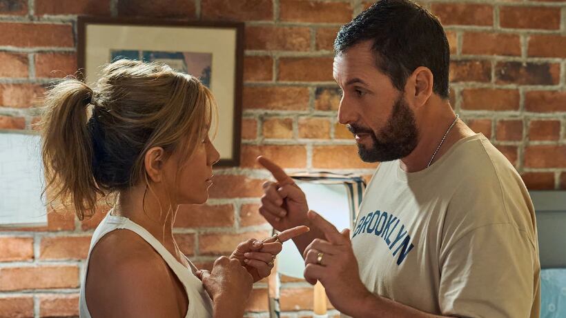 Jennifer Aniston e Adam Sandler em Mistério no Mediterrâneo 2