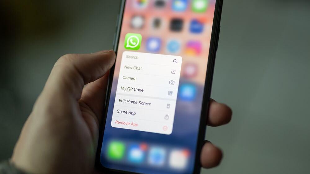 WhatsApp: O truque para ativar o ‘modo espião’ e ninguém NUNCA te ver online