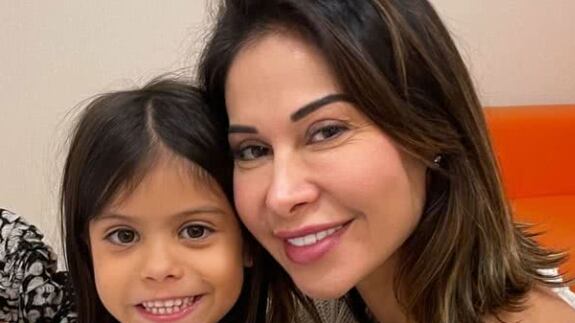 Filha de Maíra Cardi sente falta da babá e tem dificuldades para se adaptar ao novo lar