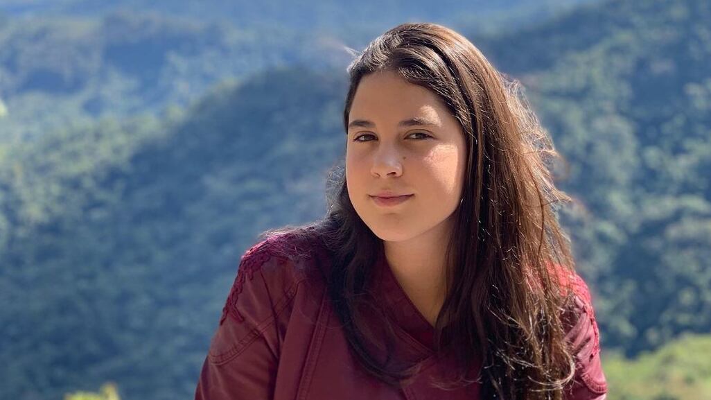 Amanda Abravanel volta ao Instagram para falar sobre seu avô, o apresentador Silvio Santos