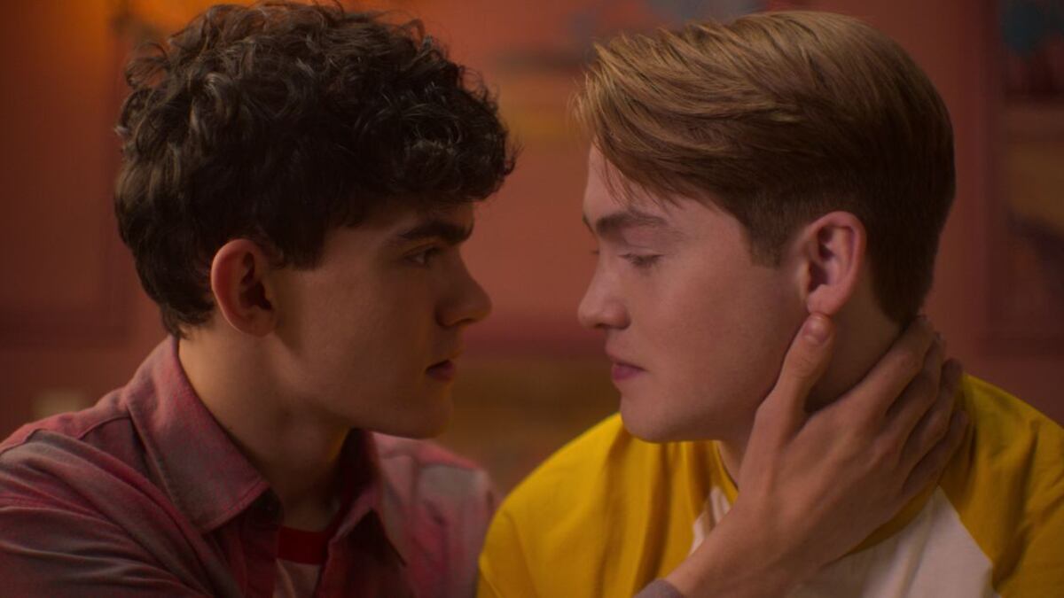 Joe Locke y Kit Connor derrochan química en el set de la serie 'Heartstopper'